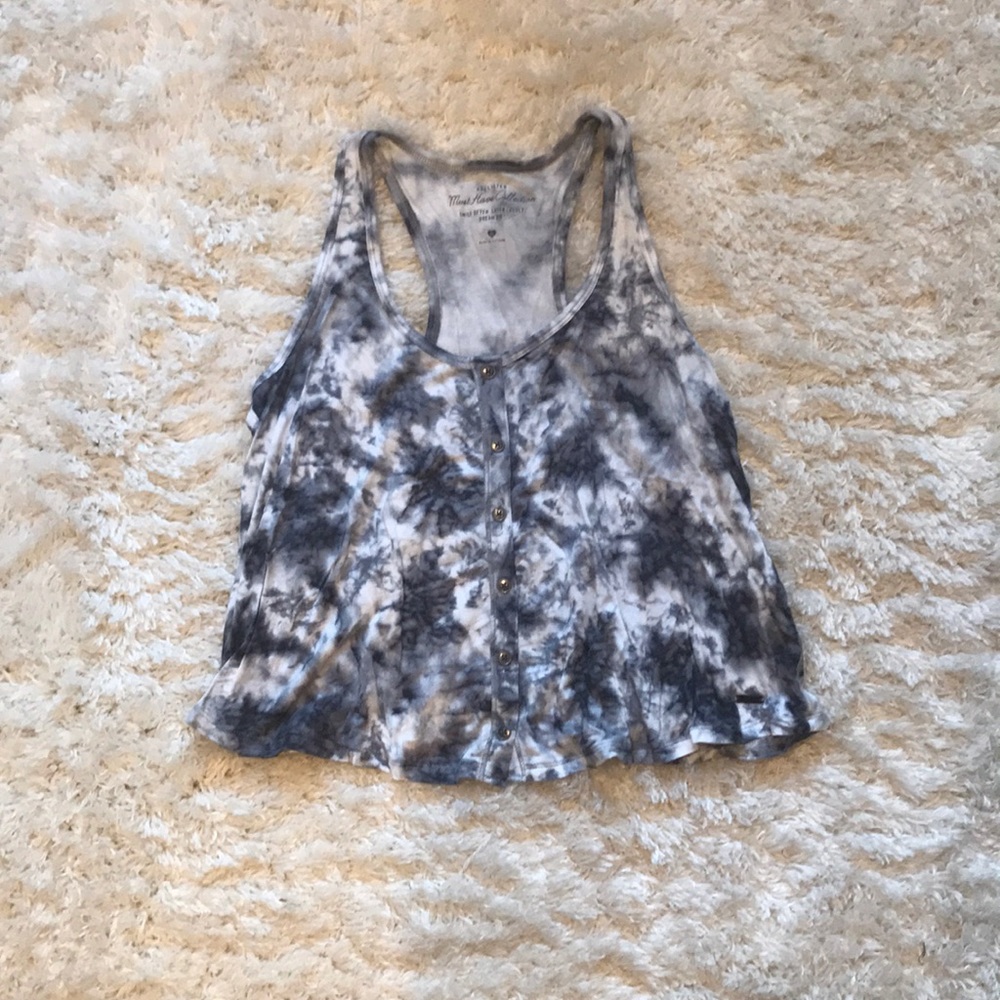 cropped tank top